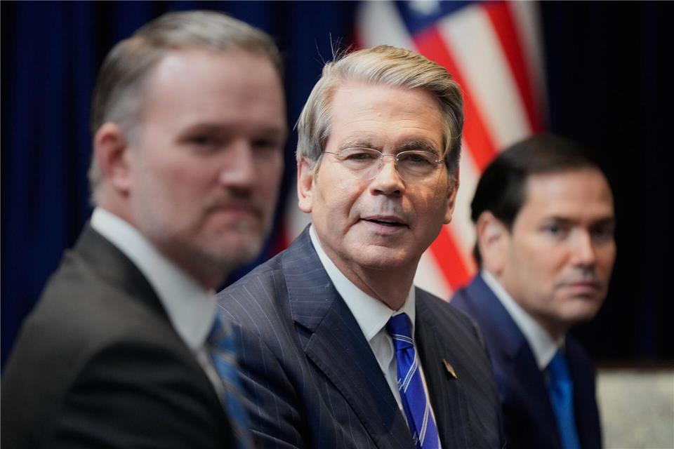 Zölle, TikTok: Vorläufige Einigung zwischen USA und China  Die US-Seite ist mit den Verhandlungen zufrieden.Mark Schiefelbein/AP/dpa