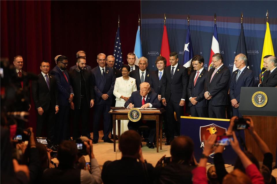 Die USA und mehrere lateinamerikanische Staaten haben Kolumbiens Behörden zur Einhaltung der Verfassung und zu einem geordneten Machtwechsel aufgerufen. (Archivbild)Rebecca Blackwell/AP/dpa