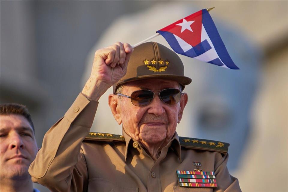 Die USA unternehmen laut Medienberichten Schritte, um den kubanischen Revolutionsführer Raúl Castro anzuklagen. (Archivbild)Ramon Espinosa/AP/dpa