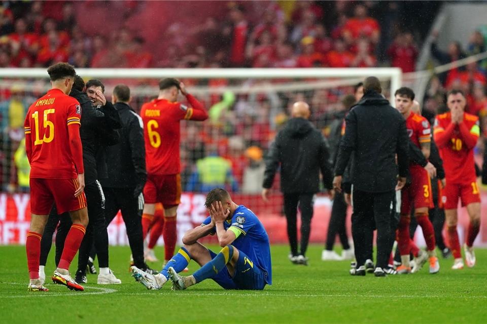 0:1 in Wales: Ukraine verpasst WM durch ein Eigentor Die Ukraine hat die Qualifikation für die WM in Katar verpasst.