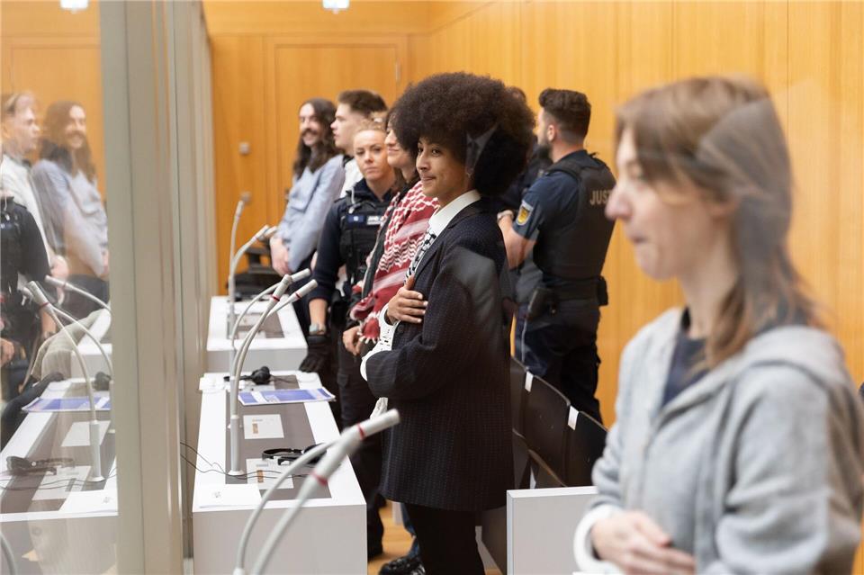 Die „Ulm5“, wie sie sich selbst nennen, sitzen seit September in Untersuchungshaft.Julian Rettig/dpa