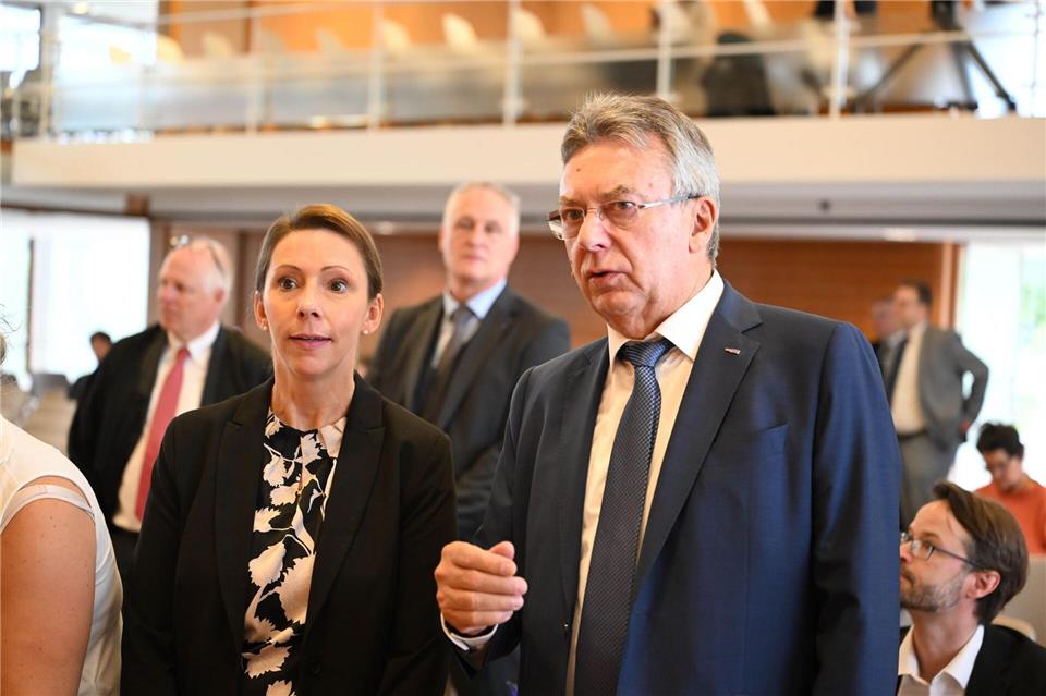 Die Unternehmen sehen einen Eingriff in ihre Eigentums- und Berufsfreiheit. Uli Deck/dpa