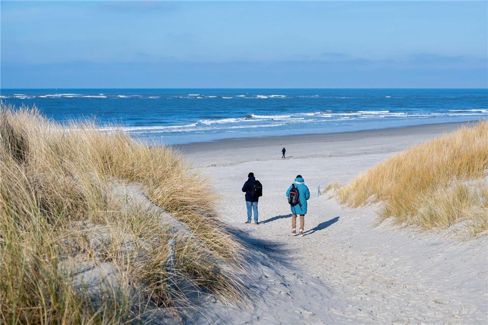 Die Urlaubsregionen hoffen zu Ostern auf sonniges Frühlingswetter. (Archivbild)Hauke-Christian Dittrich/dpa