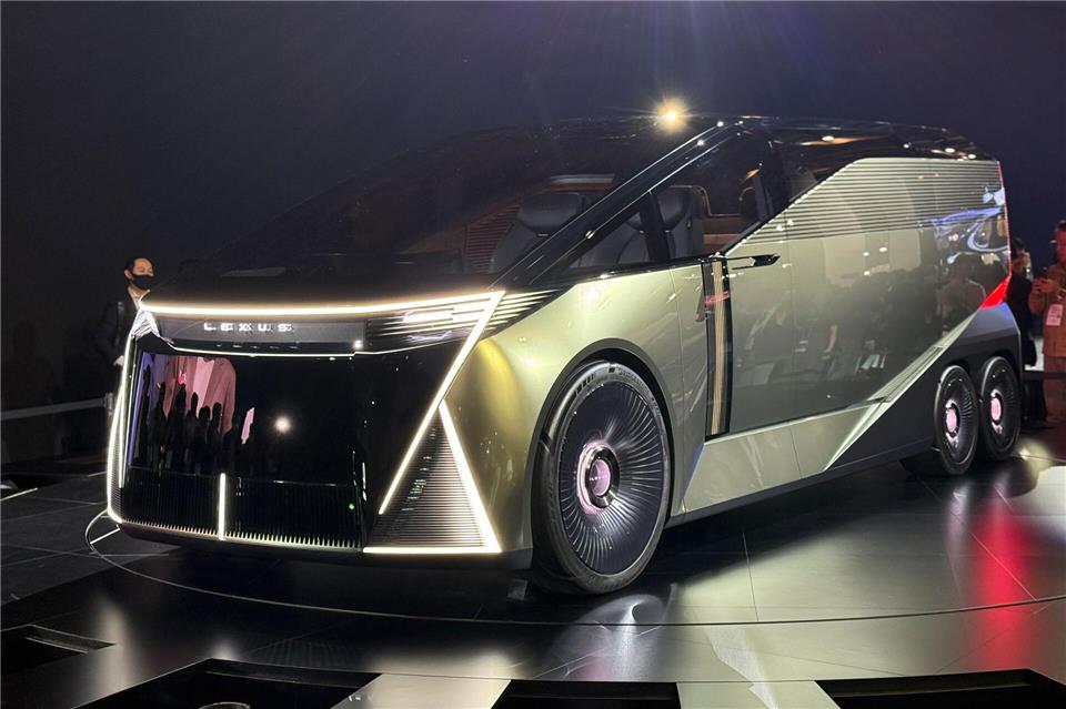 Diese Highlights der Japan Mobility Show müssen Sie kennen Die Van-Studie LS Concept von Lexus verspricht Luxus beim Komfort.Thomas Geiger/dpa-tmn