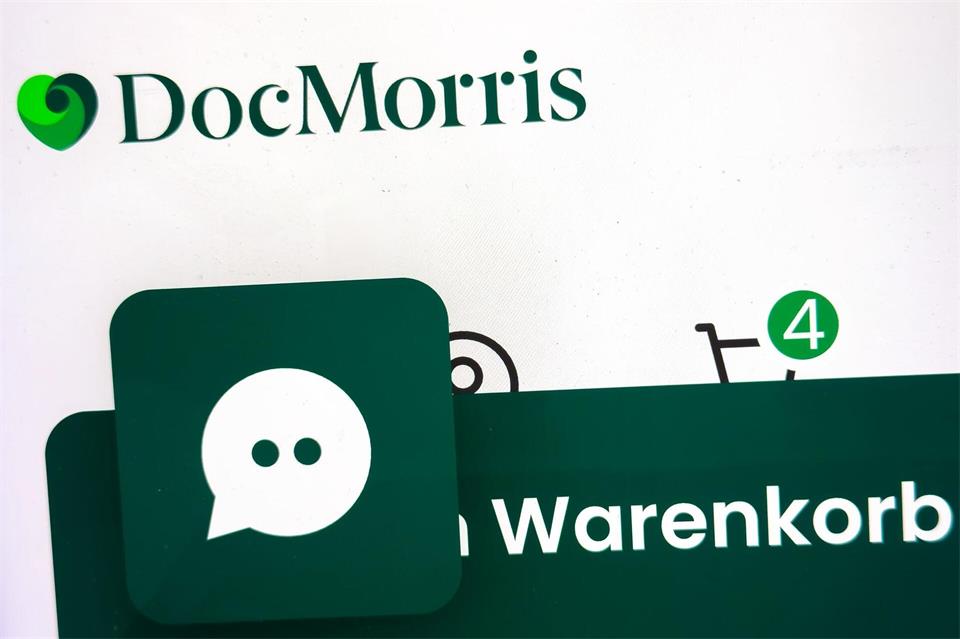 Die Versandapotheke DocMorris macht ihr Geschäft weitgehend in Deutschland. (Archivbild)Peter Kneffel/dpa