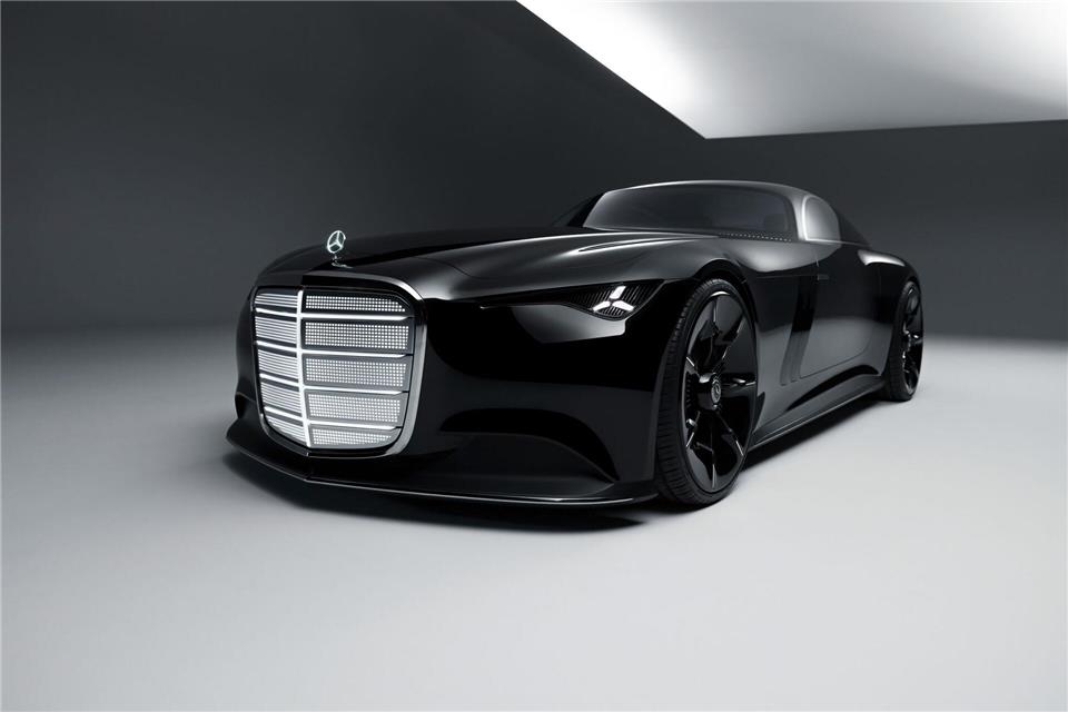 Die Vision Iconic präsentiert sich als luxuriöses XXL-Coupé: Das Showcar erinnert mit seinem Design an den legendären Autobahn-Kurier der 1930er-Jahre und verbindet klassische Eleganz mit modernster Technik.Mercedes-Benz AG/dpa-tmn