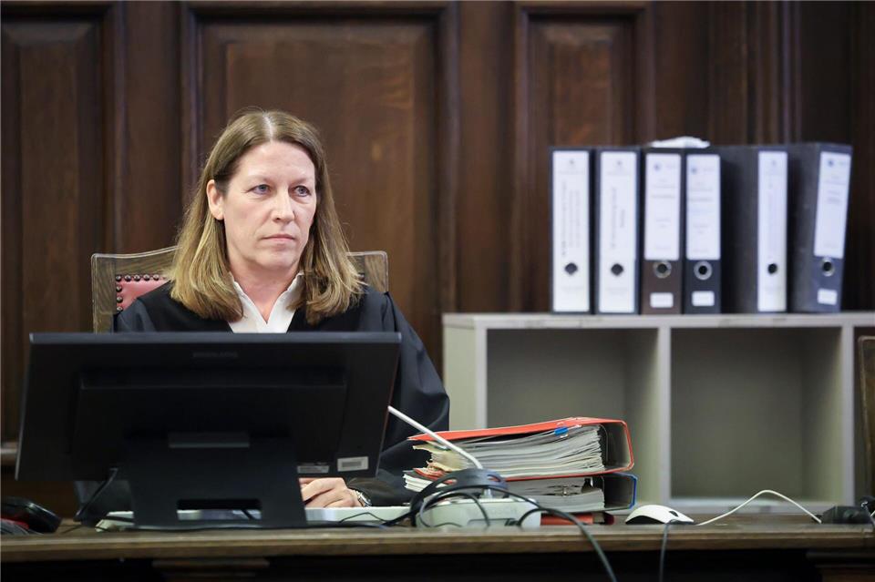 Die Vorsitzende Richterin Isabel Hildebrandt leitet den Block-Prozess.Christian Charisius/dpa/Pool/dpa