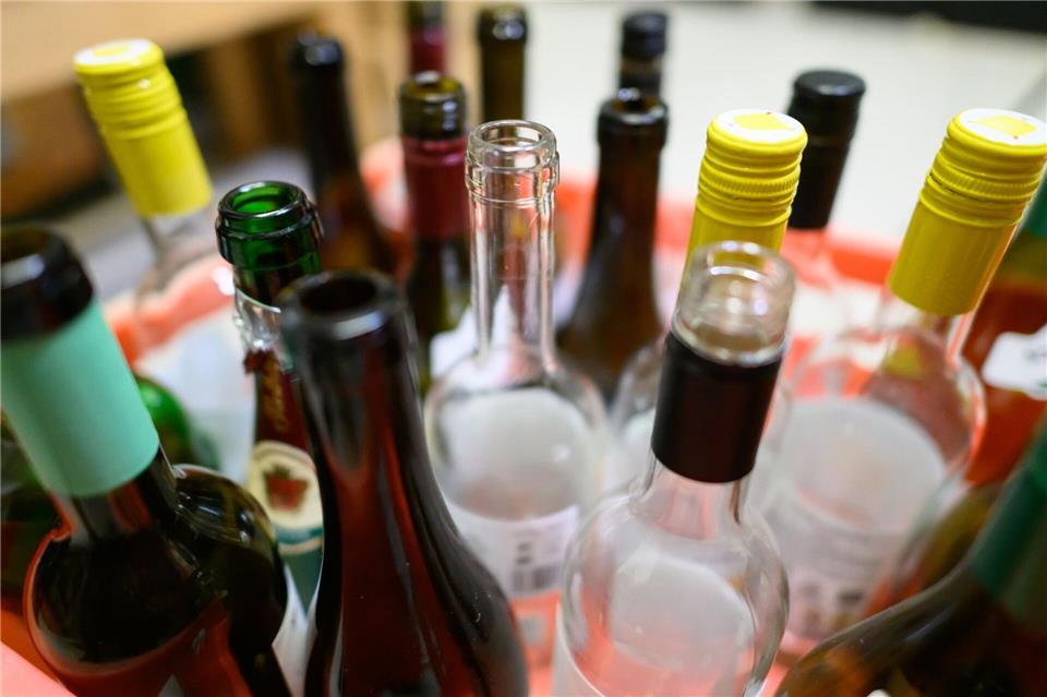 Die WHO Europa wirbt im Kampf gegen Krebs für eine kluge Alkoholpolitik. (Illustration)Robert Michael/dpa