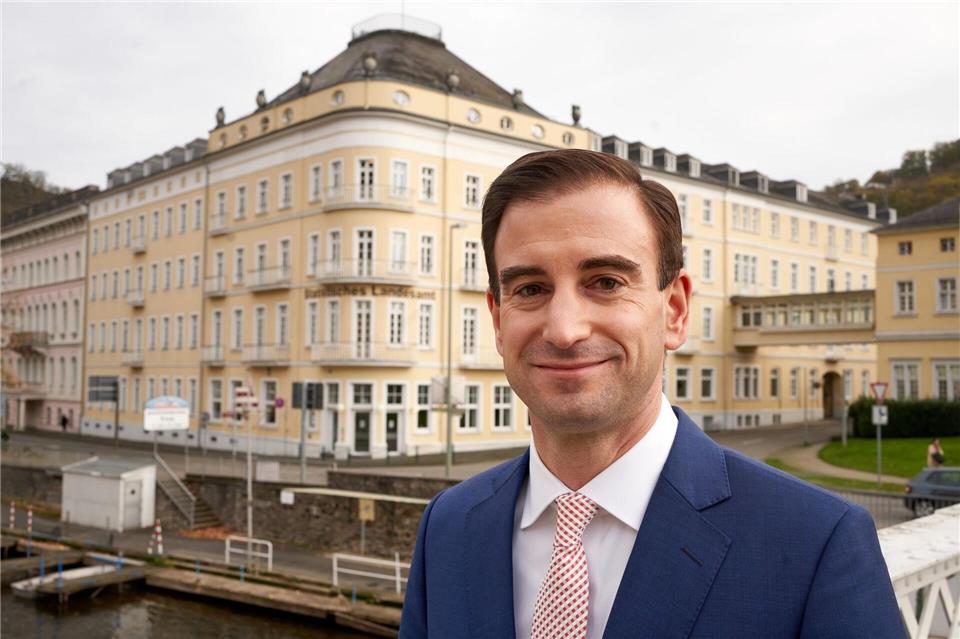 Die Wahl im Landtag ist einstimmig: Der Chef des Statistischen Landesamts, Marcel Hürter, wechselt an die Spitze des Rechnungshofs in Rheinland-Pfalz. Thomas Frey/dpa