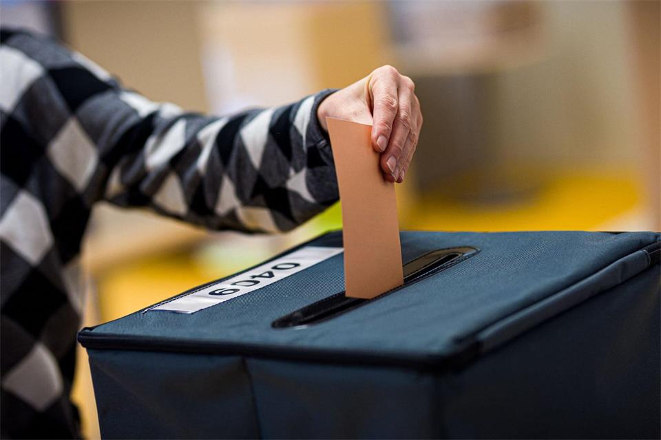 Die Wahlbeteiligung dürfte niedriger ausfallen.Moritz Frankenberg/dpa