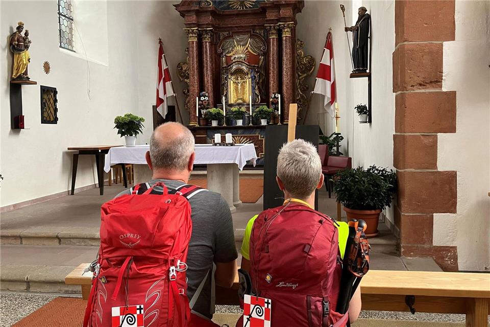 Die Wallfahrtskirche Kleinheiligkreuz in Osthessen gehört zu den Highlights auf dem 180 Kilometer langen Pilgerweg. (Archivbild)Michael Bauer/dpa