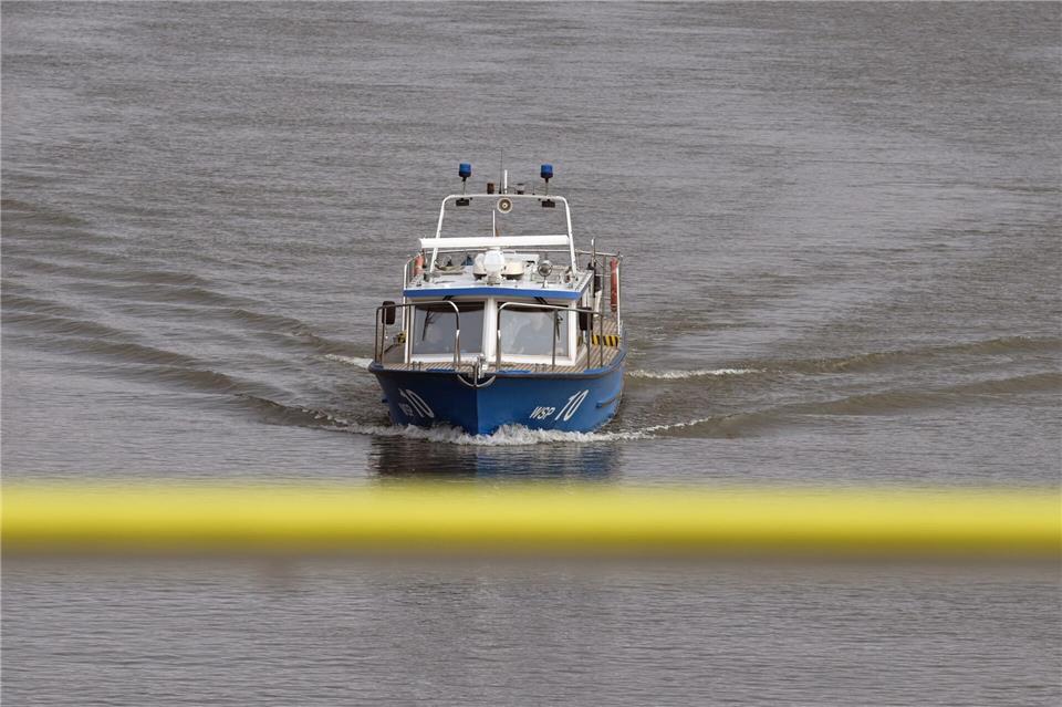 Die Wasserschutzpolizei in Westbrandenburg fährt verstärkte Einsätze am Vatertag. (Symbolbild)Soeren Stache/dpa-Zentralbild/dpa
