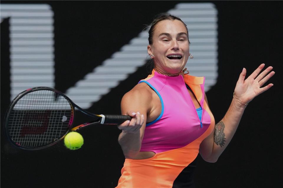 Die Weltranglisten-Erste Aryna Sabalenka steht in Melbourne in Runde drei.Dita Alangkara/AP/dpa