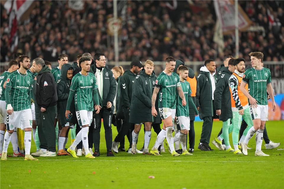 Die Werder-Spieler gingen in den letzten Monaten zu oft als Verlierer vom Platz. (Archivbild)Marcus Brandt/dpa
