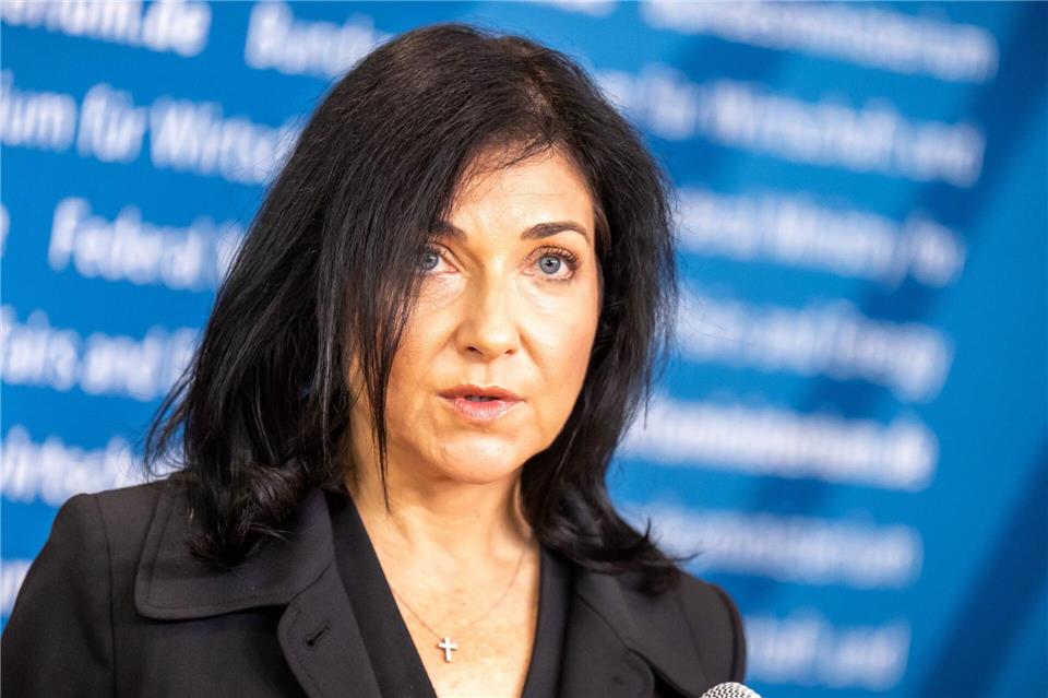 Strompaket im Kabinett - Wie kommen Entlastungen an? Die Wirtschaftsministerin spricht von guten Nachrichten.Michael Kappeler/dpa