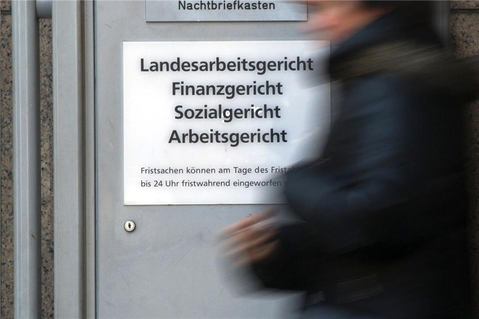 Die Zahl der Arbeitsgerichte in NRW soll halbiert werden. (Archivbild) picture alliance / dpa
