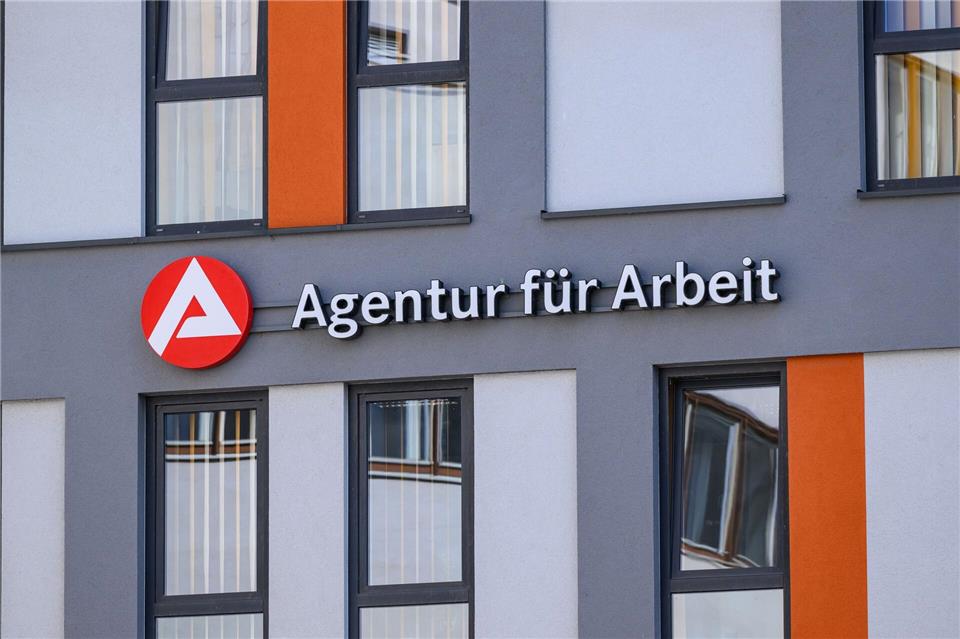 Die Zahl der Arbeitslosen in Brandenburg ist im Dezember gestiegen. (Archivbild)Patrick Pleul/dpa