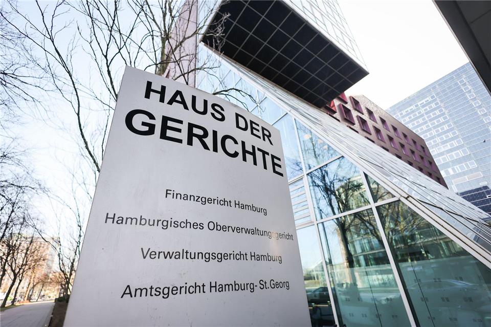 Die Zahl der Asylverfahren vor dem Verwaltungsgericht Hamburg hat sich im vergangenen Jahr verdoppelt. (Archivbild)Christian Charisius/dpa