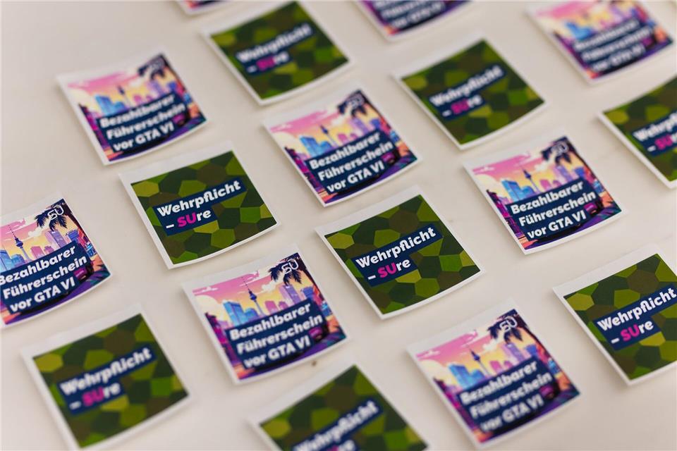 Die Zahl der Bewerbungen bei der Bundeswehr ist zuletzt gestiegen. (Symbolbild)Philipp von Ditfurth/dpa