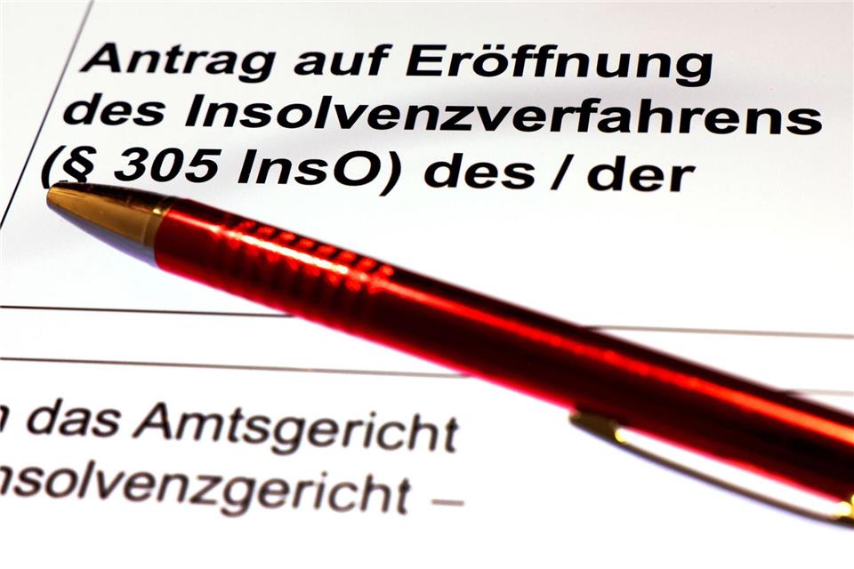 Die Zahl der Firmeninsolvenzen in Bayern ist im ersten Halbjahr deutlich gestiegen. (Symbolbild)Oliver Berg/dpa