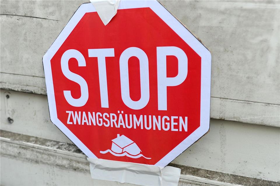 Die Zahl der Zwangsräumungen steigt in Rheinland-Pfalz. (Archivbild)Angelika Warmuth/dpa