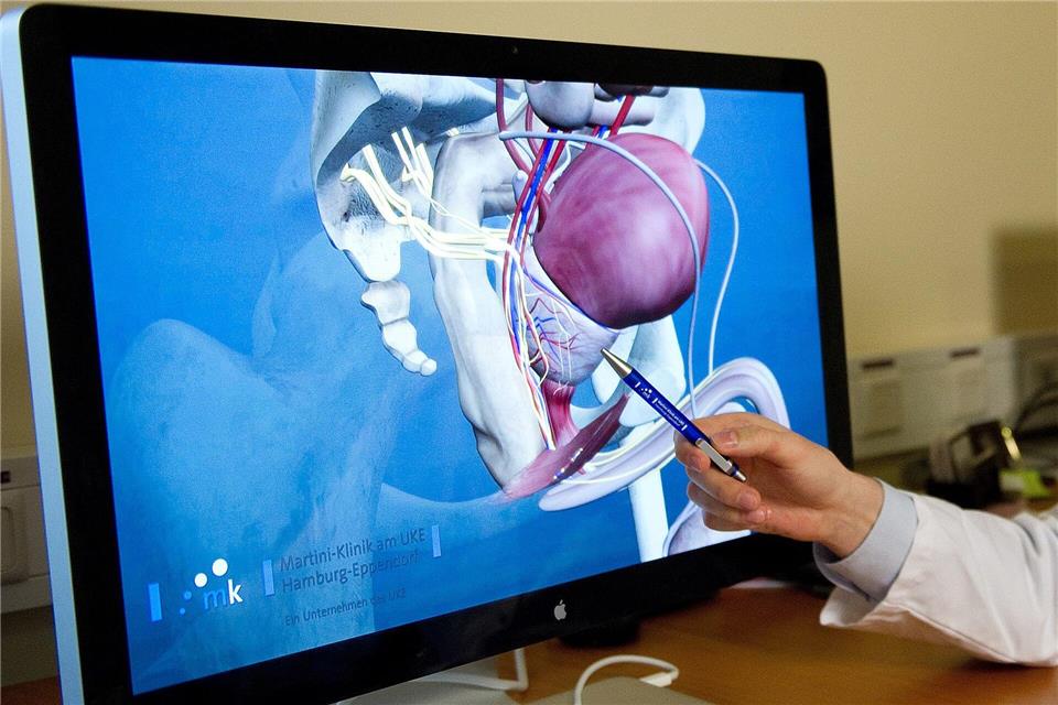 Die Zahl der an Prostatakrebs erkrankten Männer ist gestiegen. (Symbolbild)Axel Heimken/dpa/dpa-tmn