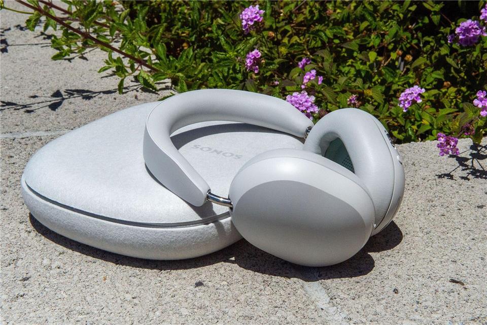 Die Zeitschrift „Computer Bild“ hat Over-Ear-Kopfhörer getestet. Sieger sind die „Sonos Ace“-Kopfhörer mit der Note 1,2.picture alliance/dpa/dpa-tmn