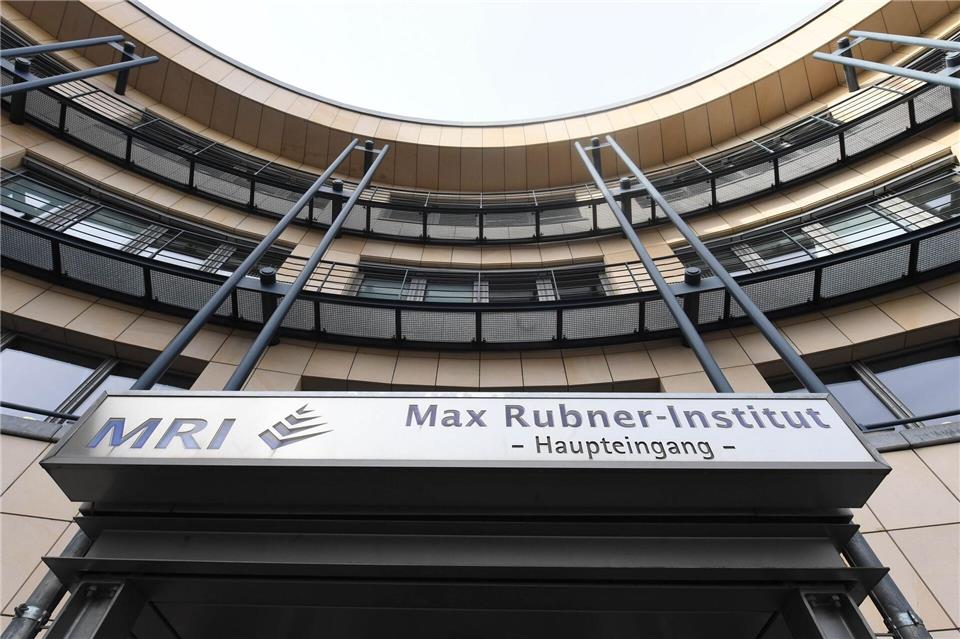 Die Zentrale des Instituts in Karlsruhe. (Symbolbild)Uli Deck/dpa