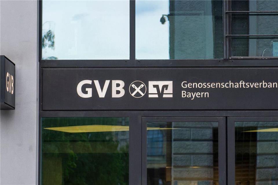 Die Zentrale des bayerischen Genossenschaftsverbands. Volks- und Raiffeisenbanken melden einen sprunghaften Anstieg der Immobilienkreditvergabe. (Archiv)Marc Müller/dpa