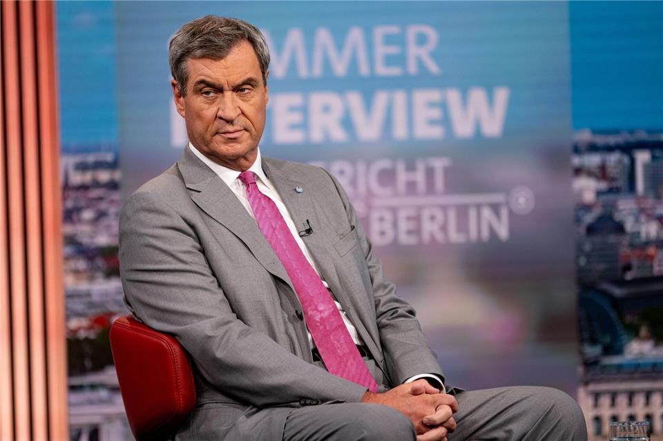Die abschlagsfreie Rente nach 45 Beitragsjahren ist aus Sicht von Markus Söder in der aktuellen wirtschaftlichen Situation keine gute Idee. Fabian Sommer/dpa