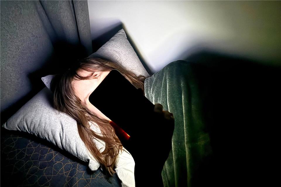 Die als Eulen bezeichneten Nachtmenschen sind nachts länger auf und am Nachmittag auf ihrem geistigen Höhepunkt. (Symbolbild)Alicia Windzio/-/dpa