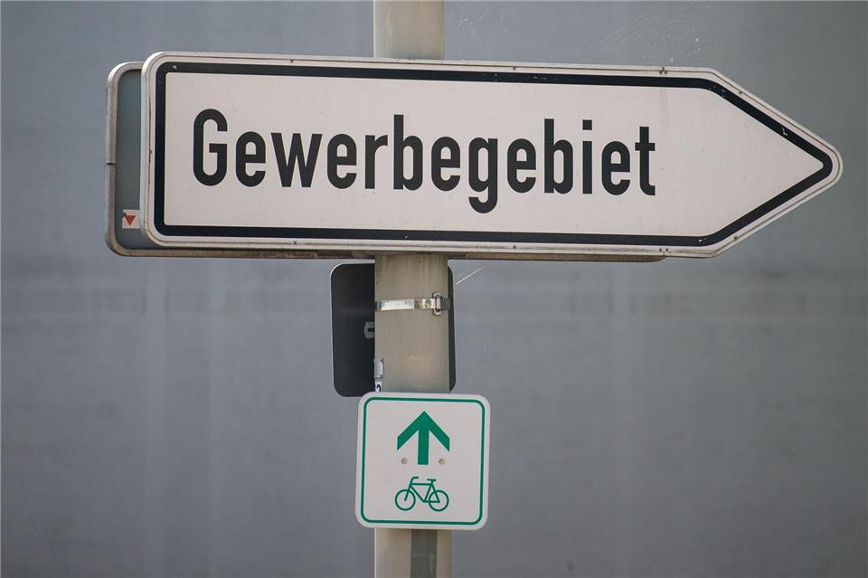 Die bayerische Industrieproduktion hat 2025 leicht zugelegt. (Archivbild)Lino Mirgeler/dpa