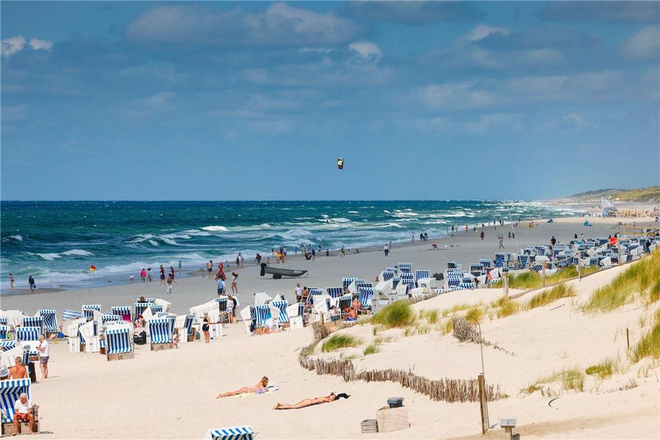 Die beiden Meere sind das starke Pfund Schleswig-Holsteins im Tourismus. (Archivbild)Frank Molter/dpa