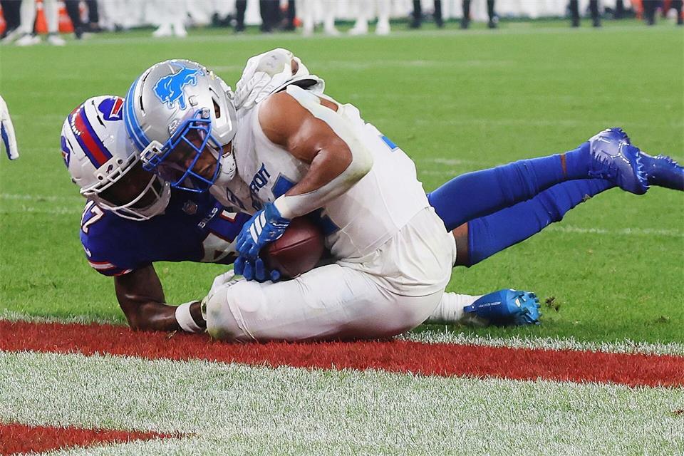 Die beiden Touchdowns von Amon-Ra St. Brown waren zu wenig für die Bills. Jeffrey T. Barnes/AP/dpa
