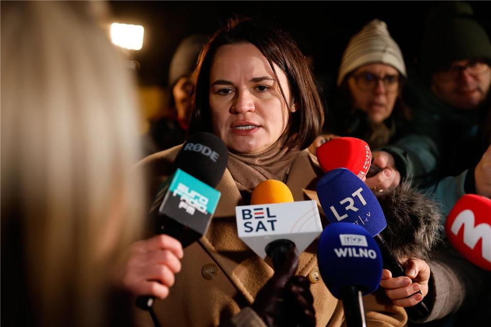 Die belarussische Oppositionsführerin Swetlana Tichanowskaja will die Freilassung auch Hunderter weiterer politischer Gefangener erreichen.Mindaugas Kulbis/AP/dpa