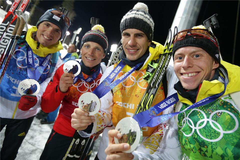 Die deutsche Biathlon-Staffel von Sotschi 2014 bekommt über elf Jahre später doch noch Olympia-Gold.picture alliance / Kay Nietfeld/dpa