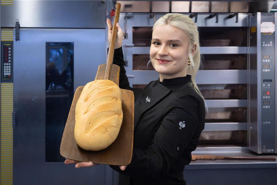 Die deutsche Meisterin der Bäckerjugend, Lilly Jahn, hat gemeinsam mit ihrem Teamkollegen Jonah Rosentreter bei der Weltmeisterschaft in Taiwan den dritten Platz geholt (Archivbild).Soeren Stache/dpa