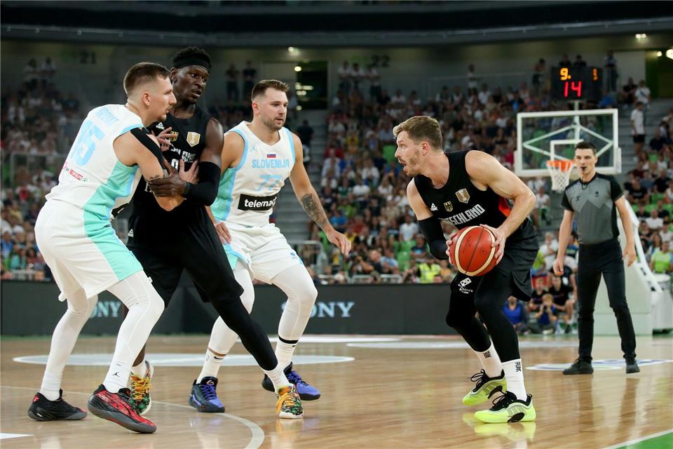 Basketballer setzen vor EM erstes Ausrufezeichen Die deutschen Basketballer haben den ersten EM-Test gewonnen.Stickel Matthias/dpa