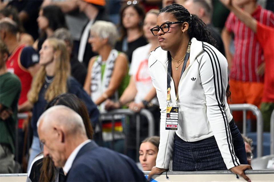 Die deutschen Basketballerinnen hoffen, dass Nyara Sabally rechtzeitig fit wird.Federico Gambarini/dpa