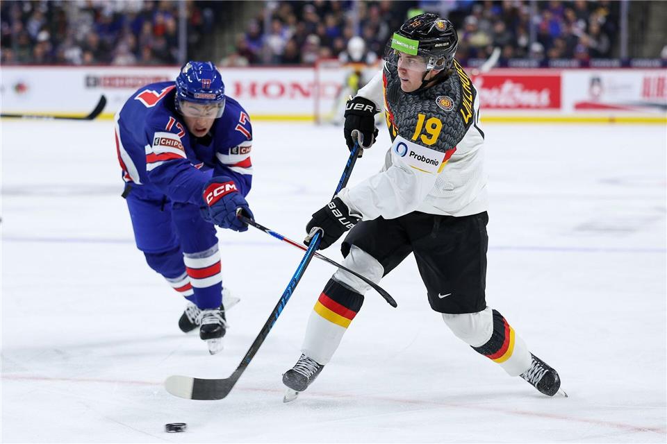 Die deutschen Eishockey-Junioren verlieren zum WM-Auftakt gegen die USA 3:6.Matt Krohn/AP/dpa