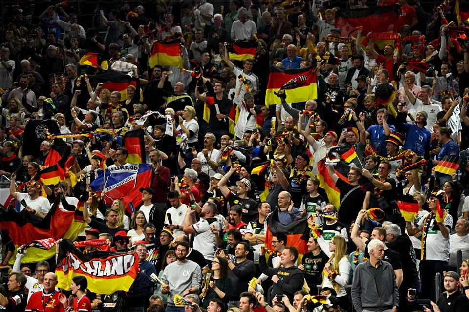 Die deutschen Handball-Fans sind heiß auf die Heim-WM 2027. (Archivbild)Tom Weller/dpa