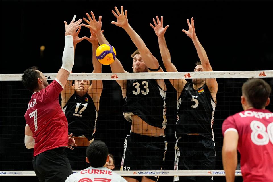Die deutschen Volleyballer verlieren zum zweiten Mal in der Nations League.Justin Tang/The Canadian Press/AP/dpa
