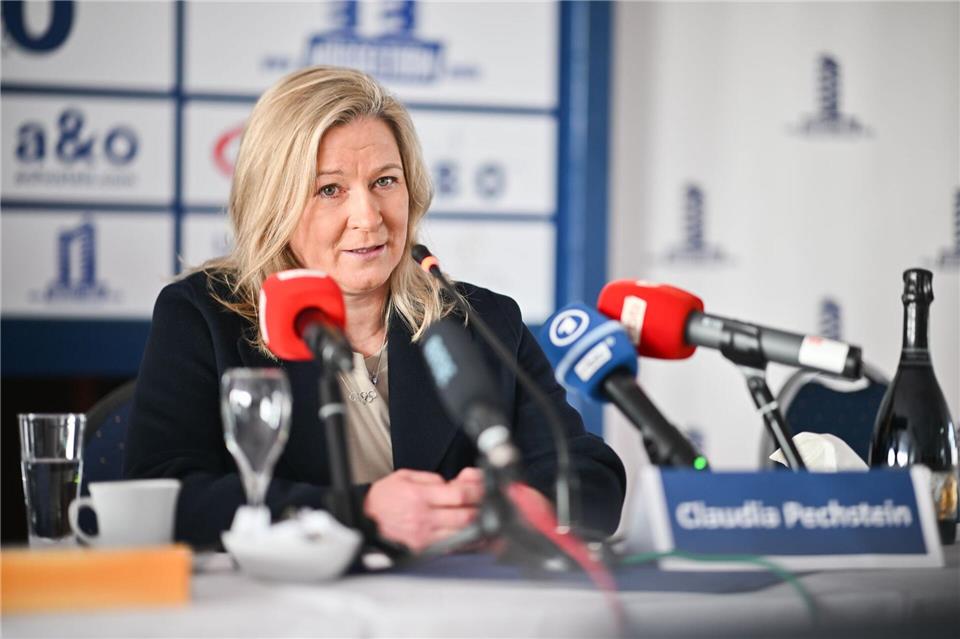 Die ehemalige Eisschnelläuferin Claudia Pechstein wird Bundestrainerin Allround. (Archivbild)Sebastian Christoph Gollnow/dpa