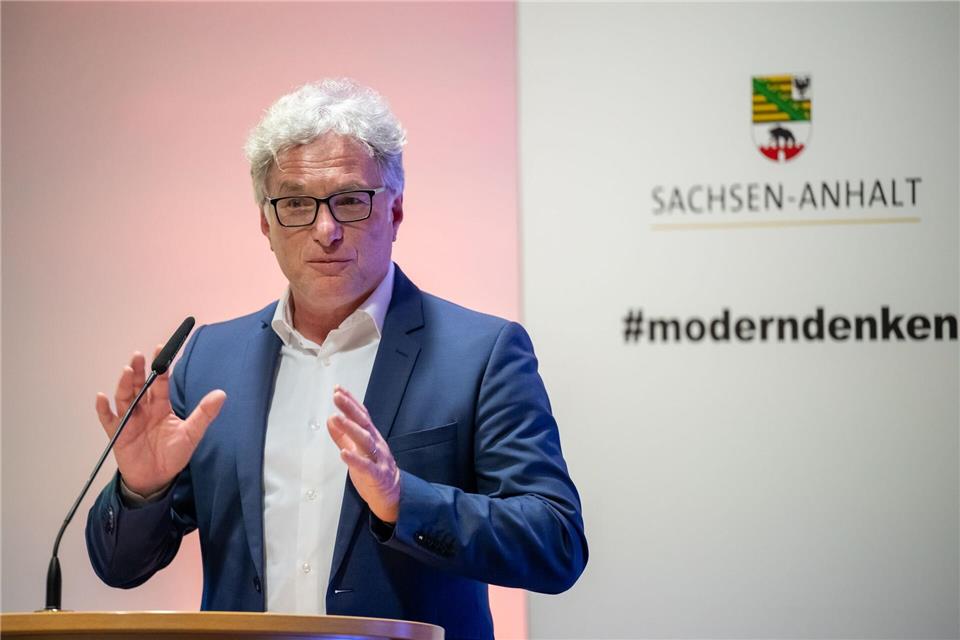 Die erfassten antisemitischen Vorfälle seien Beweise für Menschenverachtung, sagt Antisemitismusbeauftragter Wolfgang Schneiß. (Archivbild)Soeren Stache/dpa