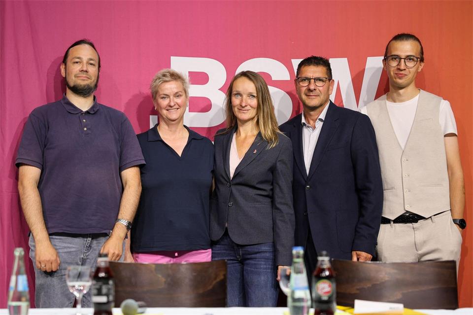 Die fünf Mitglieder der BSW-LandtagsfraktionPeter Gercke/dpa