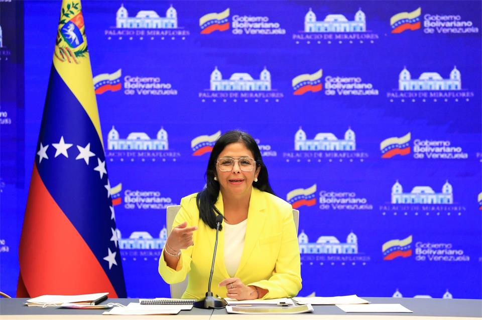 Die geschäftsführende Präsidentin Delcy Rodríguez hofft auf einen Neustart. (Archivbild)Jhonn Zerpa/Presidencia Miraflores/dpa