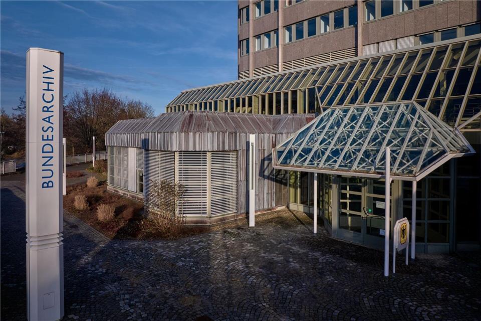 Die im Bundesarchiv gelagerten Dokumente sind extrem empfindlich.Thomas Frey/dpa