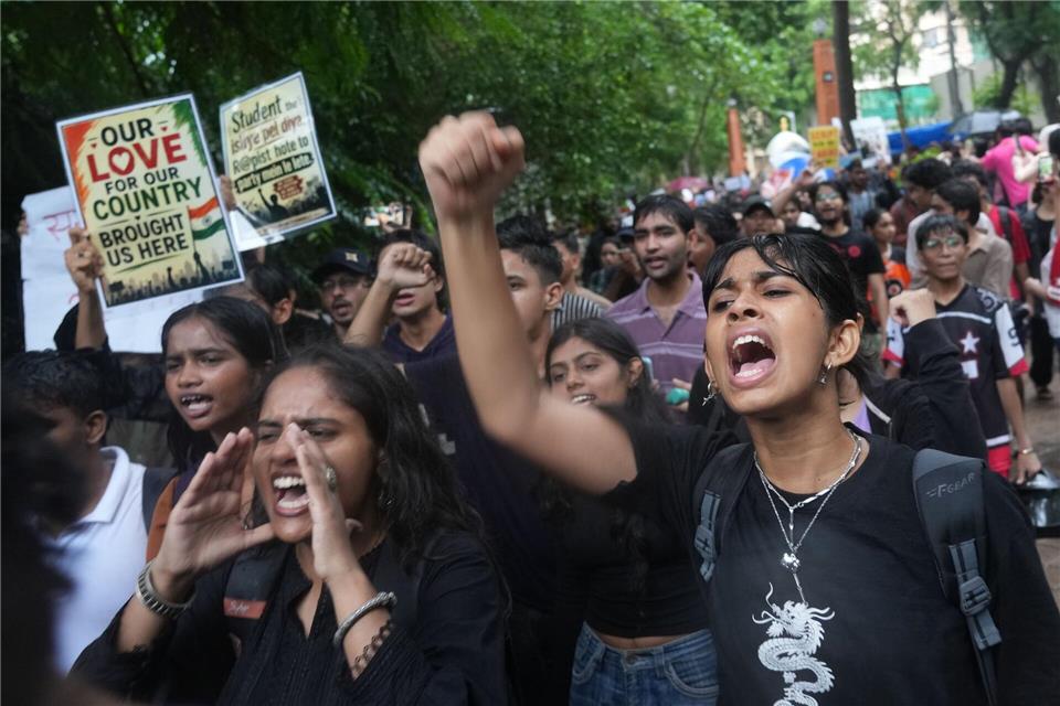 Die im Mai gegründete Protestbewegung breitet sich immer mehr aus. (Archivbild)Rafiq Maqbool/AP/dpa