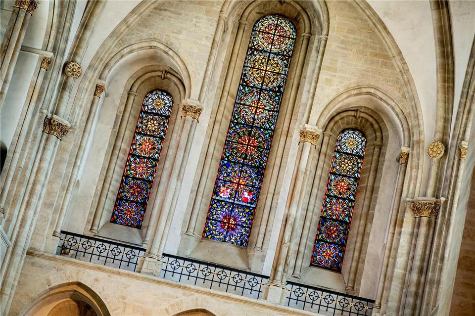 Die katholische Kirche in Niedersachsen und Bremen ist im vergangenen Jahr weiter geschrumpft. (Archivbild)Hauke-Christian Dittrich/dpa