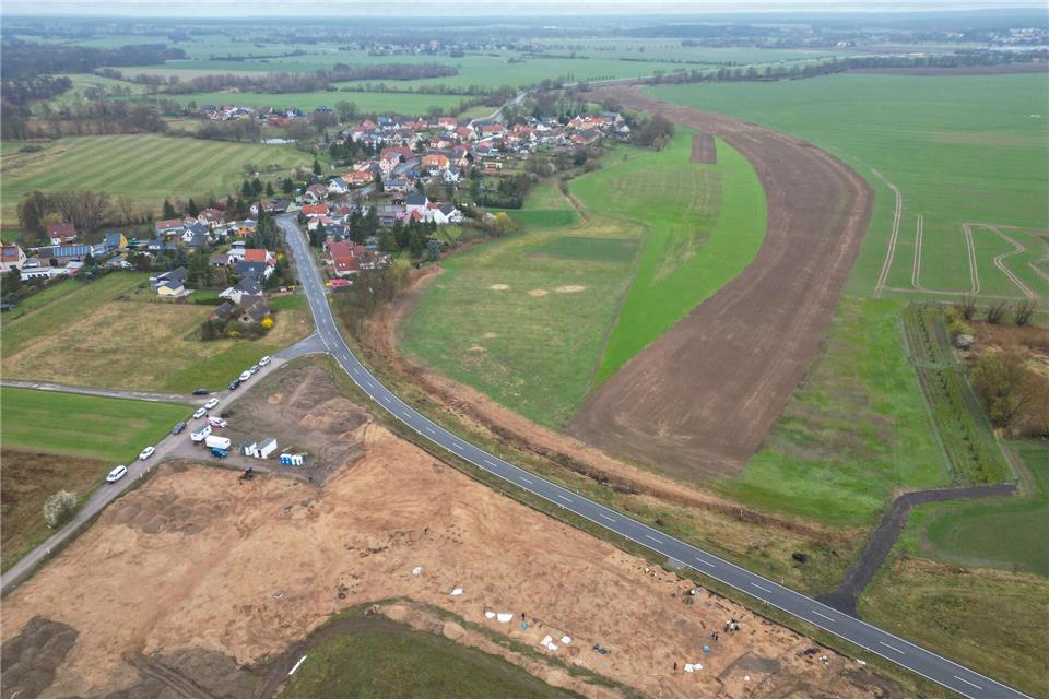Die mehr als 3.000 Jahre alte Siedlung stammt aus der Bronzezeit.Jan Woitas/dpa